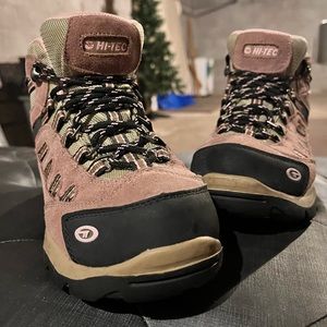 HI-TEC Hiker shoes
